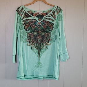 Like New One World Top